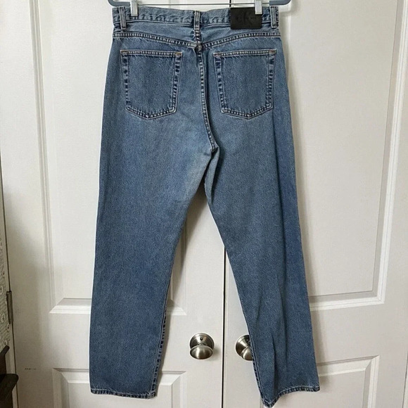 Vintage Calvin Klein Light Wash Blue Mom Jeans Made  in Canada 31" - Picture 2 of 11